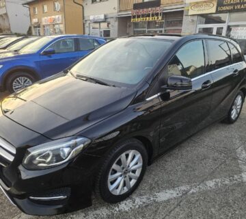 Mercedes-Benz B-klasa 180d AUTOMATIK FULL LED KEYLESS GO **GARANCIJA** - cover