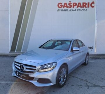 Mercedes-Benz C-klasa 180 Avantgarde - cover