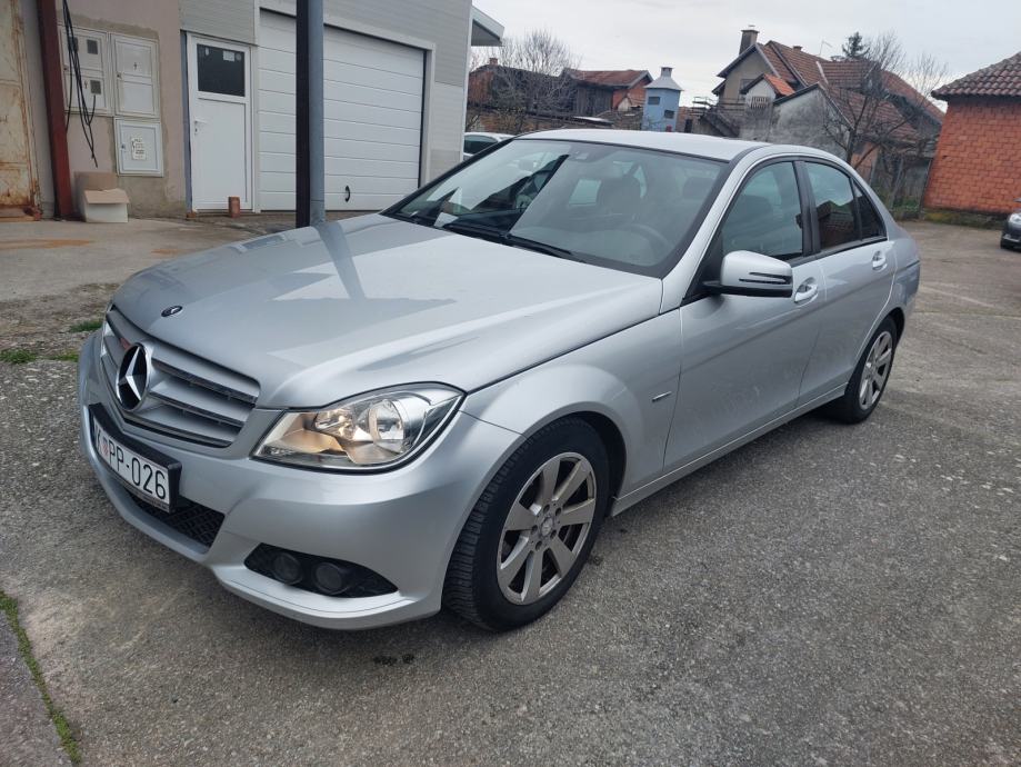 mercedes-benz-c-klasa-200-cdi-automatik-slika-216279601