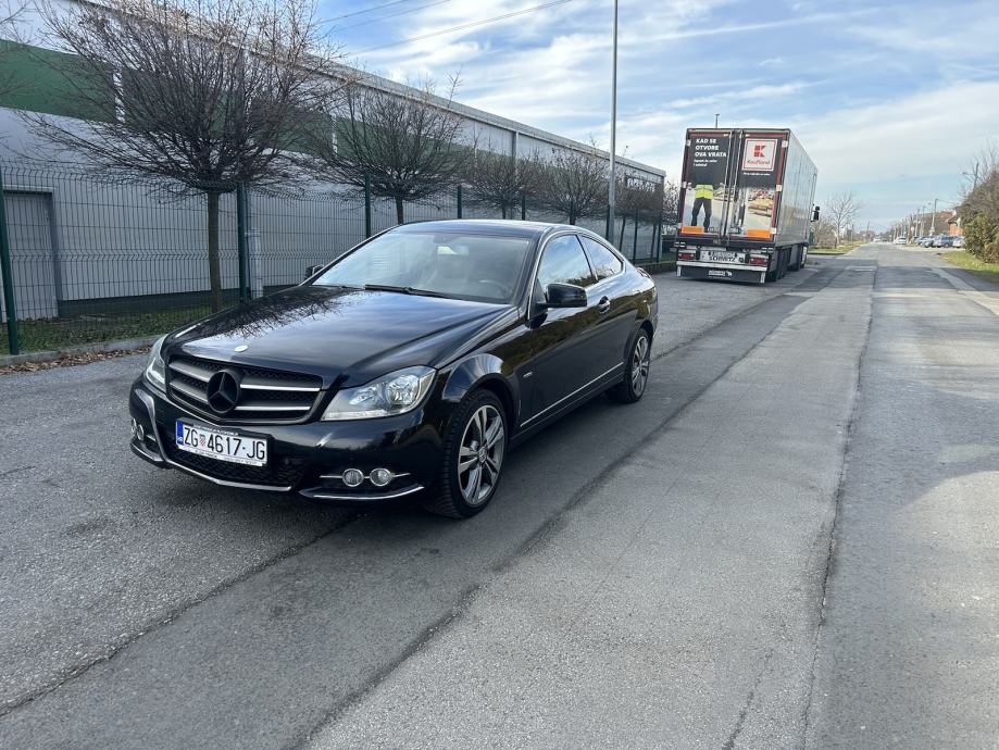 mercedes-benz-c-klasa-coupe-automatik-250-cdi-model-2014-slika-211318875