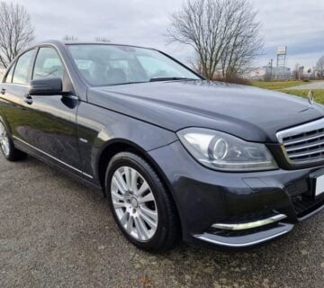 Mercedes-Benz C200CDI BlueEFFICIENCY Elegance automatik REG.DO 03/2024 - cover