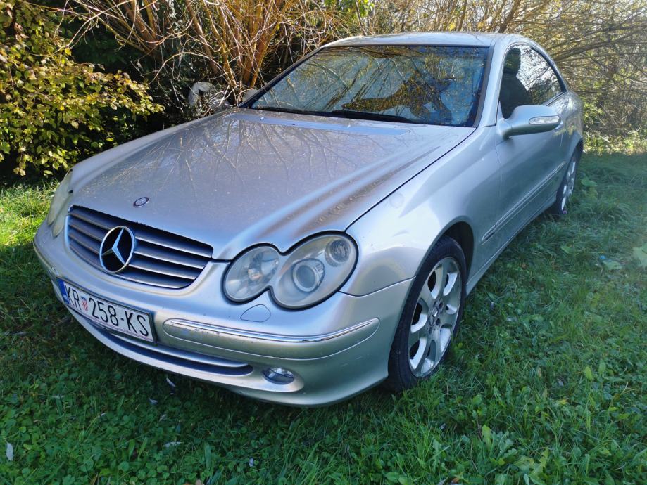 mercedes-benz-clk-coupe-270-cdi-slika-208055336