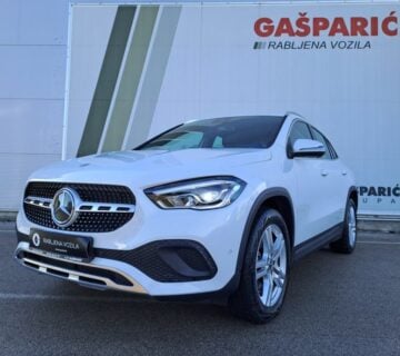 Mercedes-Benz GLA 200 d Progressive Automatik - cover