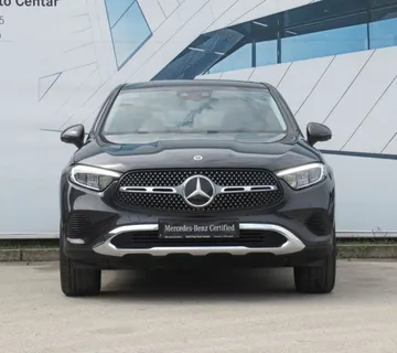 Mercedes-Benz GLC 300 de 4M Coupé Avantgarde/Memory/Kam 360°/Distronic - Zagreb