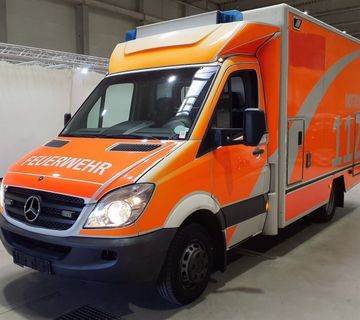 Mercedes-Benz Sprinter 416CDi N2 Automatik SANITETSKO VOZILO 9.900€, 2010 god. - cover