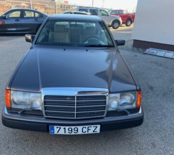 Mercedes C124, 300CE 24V, Sport line, automatic - cover