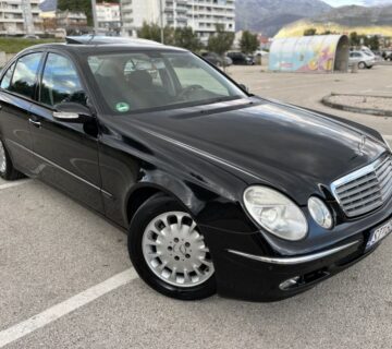 Mercedes E 200 Kompressor Elegance, šiber, reg do 09/2024 - cover