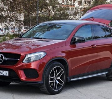 Mercedes GLE Coupe 350d 4 Matic AMG Line, alu 21", panorama, keyless - cover