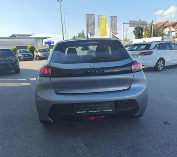 Peugeot 208 1.2 55kw - 1 godina garancije! - cover