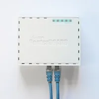 MikroTik hEX Router, 256MB RAM, 5×G-LAN, microSD, USB, RouterOS L4 (RB750Gr3) - Zagreb
