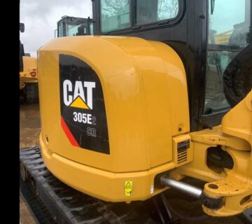 Mini bager CATERPILLAR 305 - cover