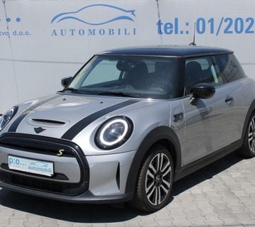 MINI Cooper SE LED ALU NAVI PDC Tempomat Bluetooth 9/2023. - cover