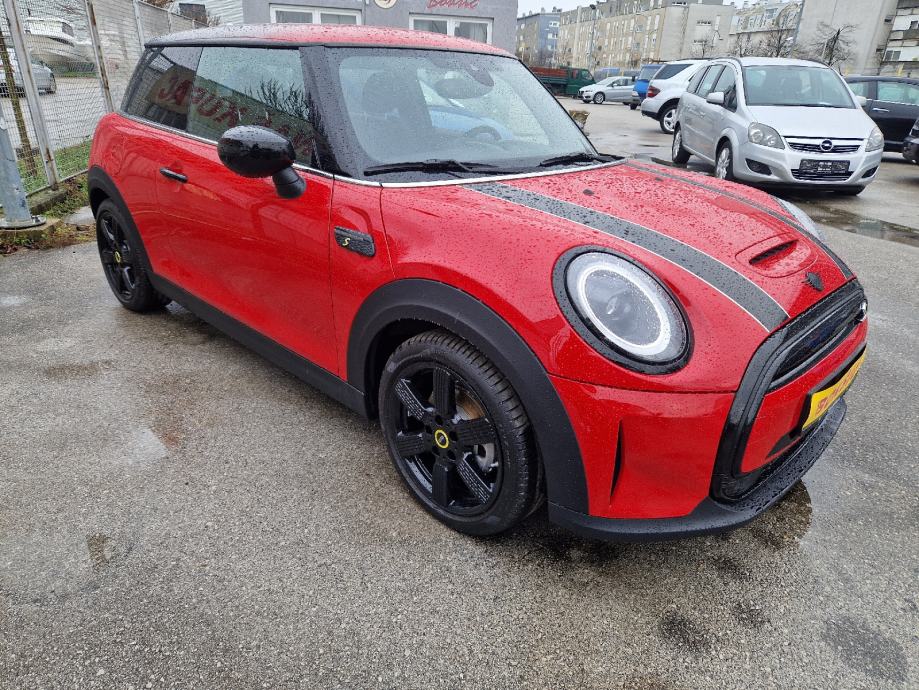 mini-cooper-se-automatik-slika-216173100