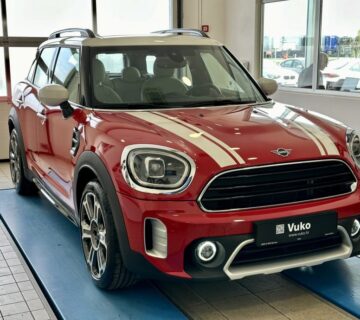 mini countryman - cover