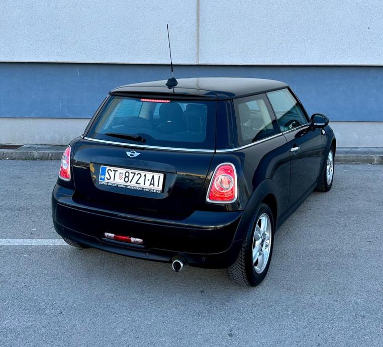 mini-one-1.6d-slika-216382141