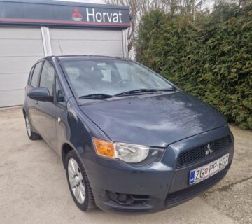 Mitsubishi Colt 1,3 POCINČAN 1 LAK SERVISIRAN KARTICE DO 36 MJ - cover