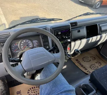 Mitsubishi Fuso Canter trostrani kiper, 2010 god.