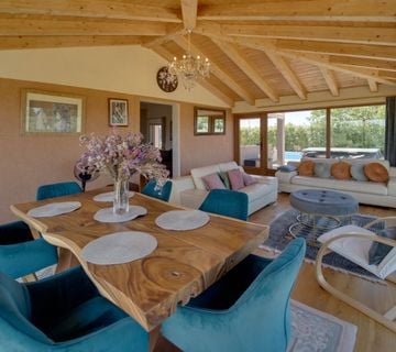 Villa na osami i sa pogledom na more, Novigrad, Istra - cover