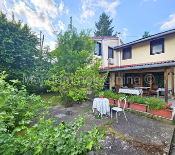 Sesvetski Kraljevec, samostojeća kuća, 137.65m2, okućnica 1003m2 - cover