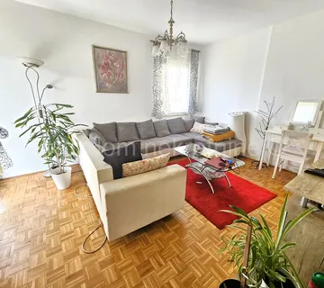Špansko, Šoljanova, prostran, namješten 4soban stan, 1.kat, lift - Zagreb