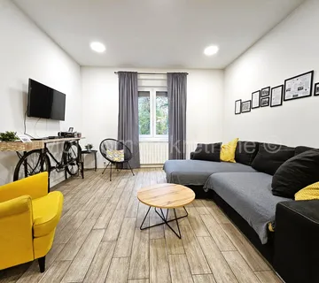 Centar, Ribnjak, uređen stan s balkonom, v.prizemlje, 85.03m2 - cover