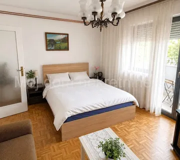 Sesvete, Selčina, 2-soban stan s balkonom i loggiom, NKP 59.87m2 - Sesvete, Zagreb
