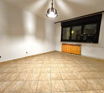 Malešnica,I.B.Mažuranić,lijep 3,5soban stan s loggiom,v.priz,85,49m2 - cover