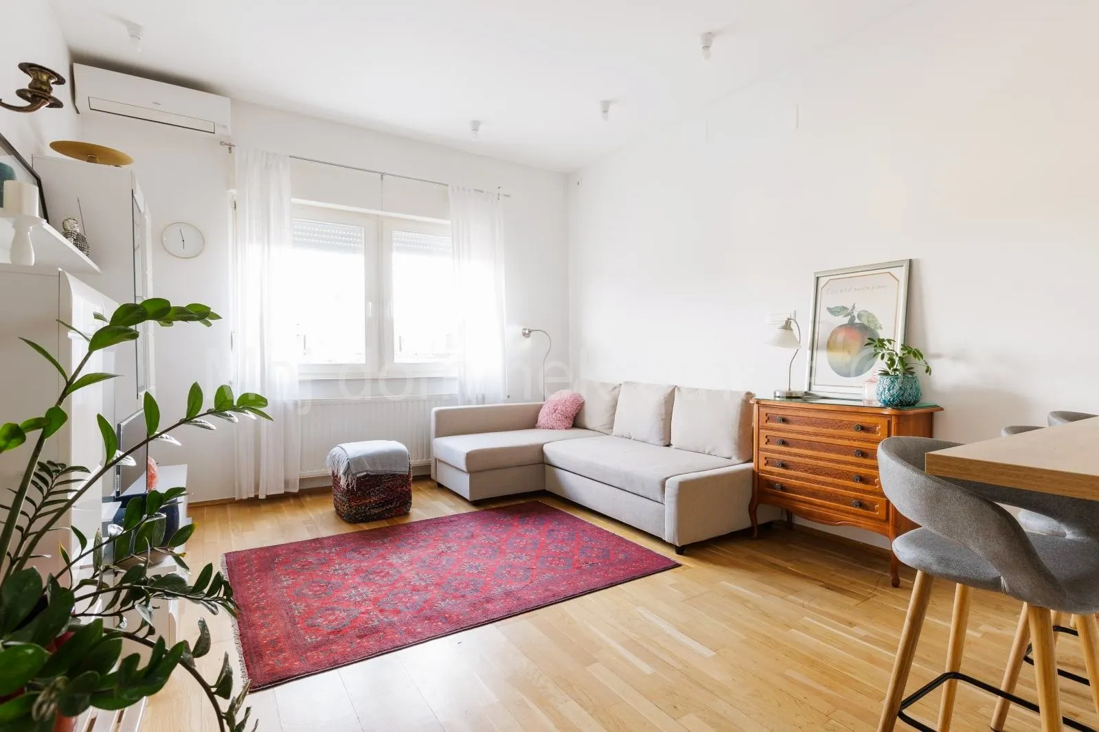 Centar, Palmotićeva, prekrasan 2 soban stan, NKP 43m2 - cover