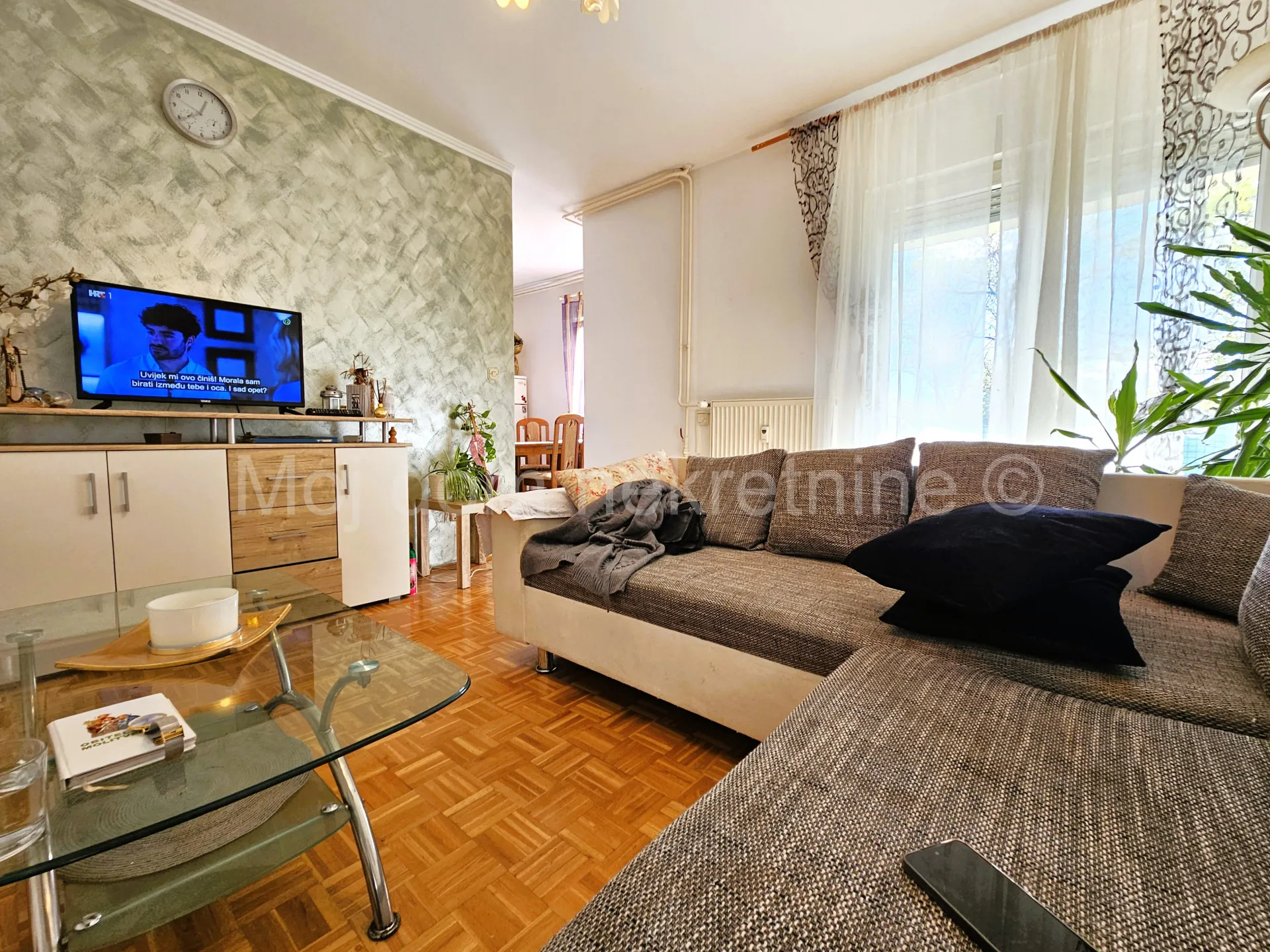 Špansko, prostran 4soban stan, loggia, lift, 1.kat, 106,31m2 - cover