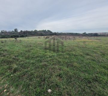 Istra, okolica Barbana, građevinsko zemljište 780 m2 - cover