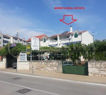 Šibenik, dvojna kuća s pogledom na more - cover