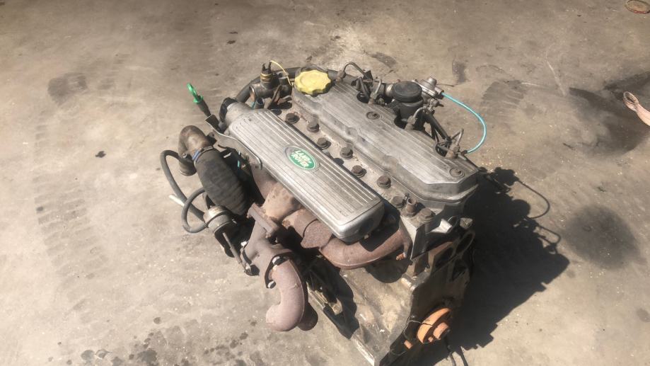 motor-landrover-defender-slika-199942465
