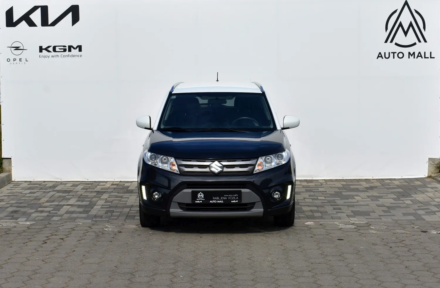 Suzuki Vitara 1.6 - cover