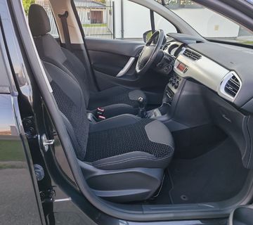 Citroën C3 1,4 HDi , samo 115000 km , 2011 g, - cover
