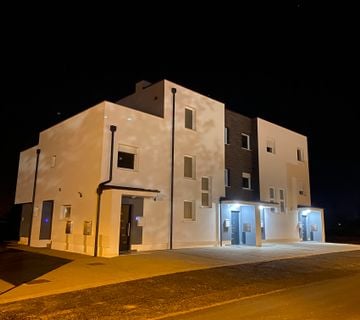PENTHOUSE POSLOVNI PROSTOR – 180 m², JANKA JURKOVIĆA 47, VARAŽDIN - cover