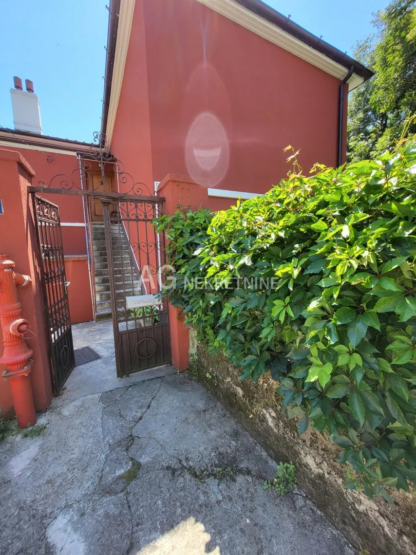 Podmurvice,prodaja etaže 90,30m2 - cover