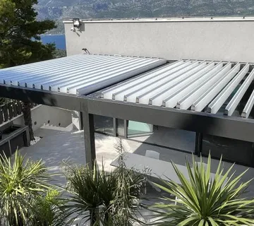 Pergola Sunbreaker 500 - cover