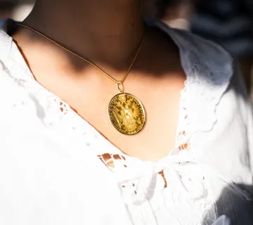 Dukat ogrlica - cover