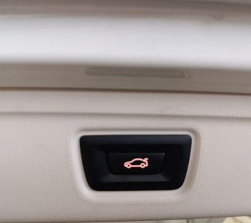 BMW serija 3 Touring 318d - cover