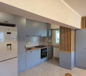 Kuhinja svjetlo plava mat - cover