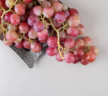 Rose grožđe *Fruit Club* - cover