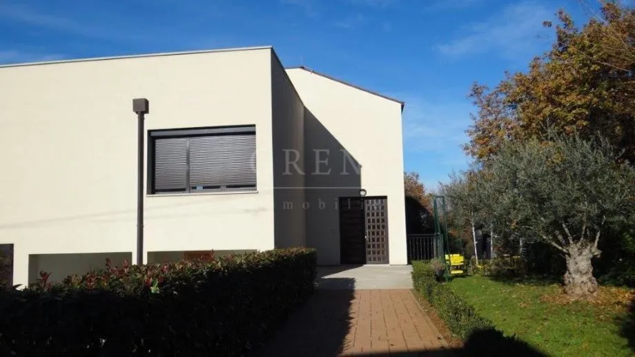 Kuća sa 2 stana, pogled more, 379 m2, prodaja (prodaja) - cover