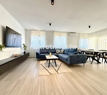 Najam - Trosobni stan: Poreč, 105m2, novogradnja