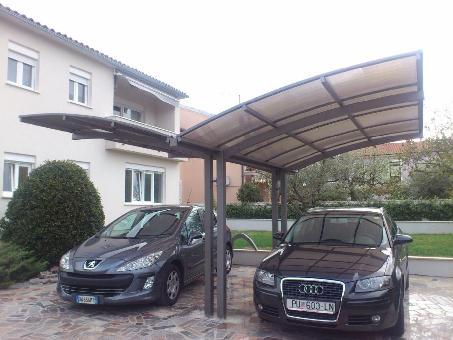 nastresnica-2-automobila-slika-32383866