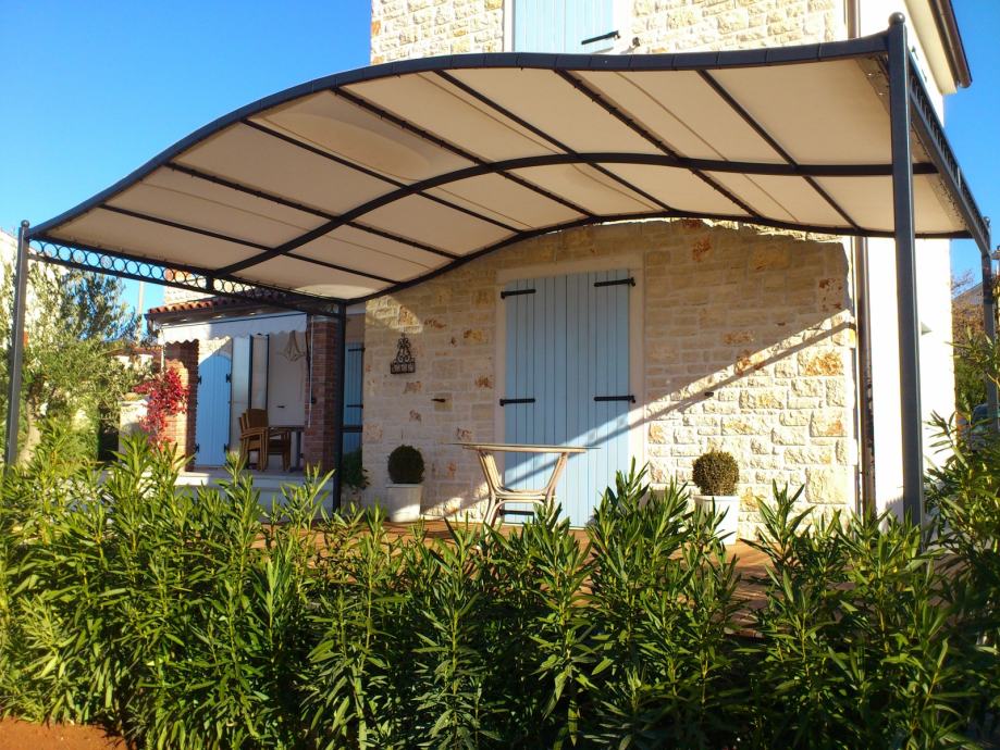 nastresnica-pergola-slika-32384140