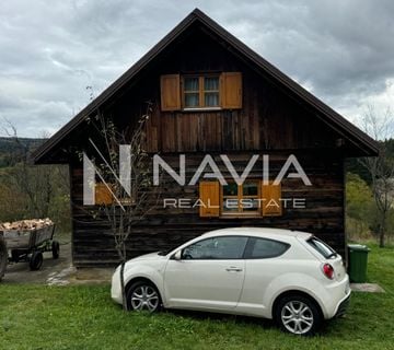 Dva objekta na prekrasnoj lokaciji u prirodi - cover