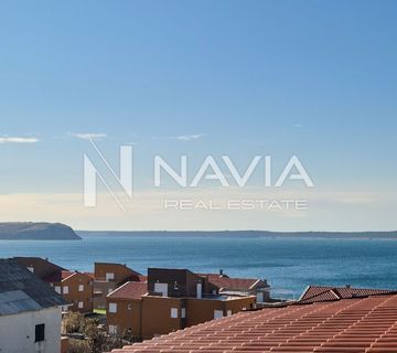 KUĆA S POGLEDOM NA MORE, DVA APARTMANA - cover