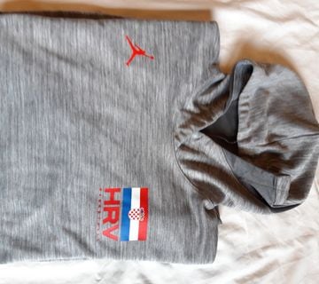 Duksa (L) Hrvatska HKS Air Jordan - cover