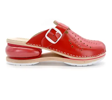 KLOMPE S JASTUKOM, Crvena, GIHF - cover