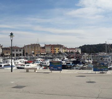 Rovinj, ugostiteljski objekat 150m2 centar - cover